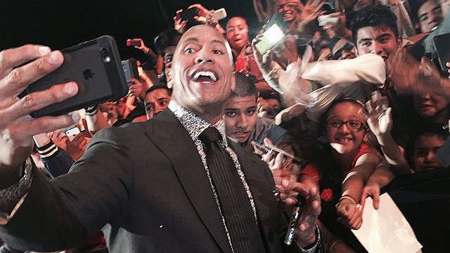 Dwayne ‘The Rock’ Johnson is the ‘Selfie King’
