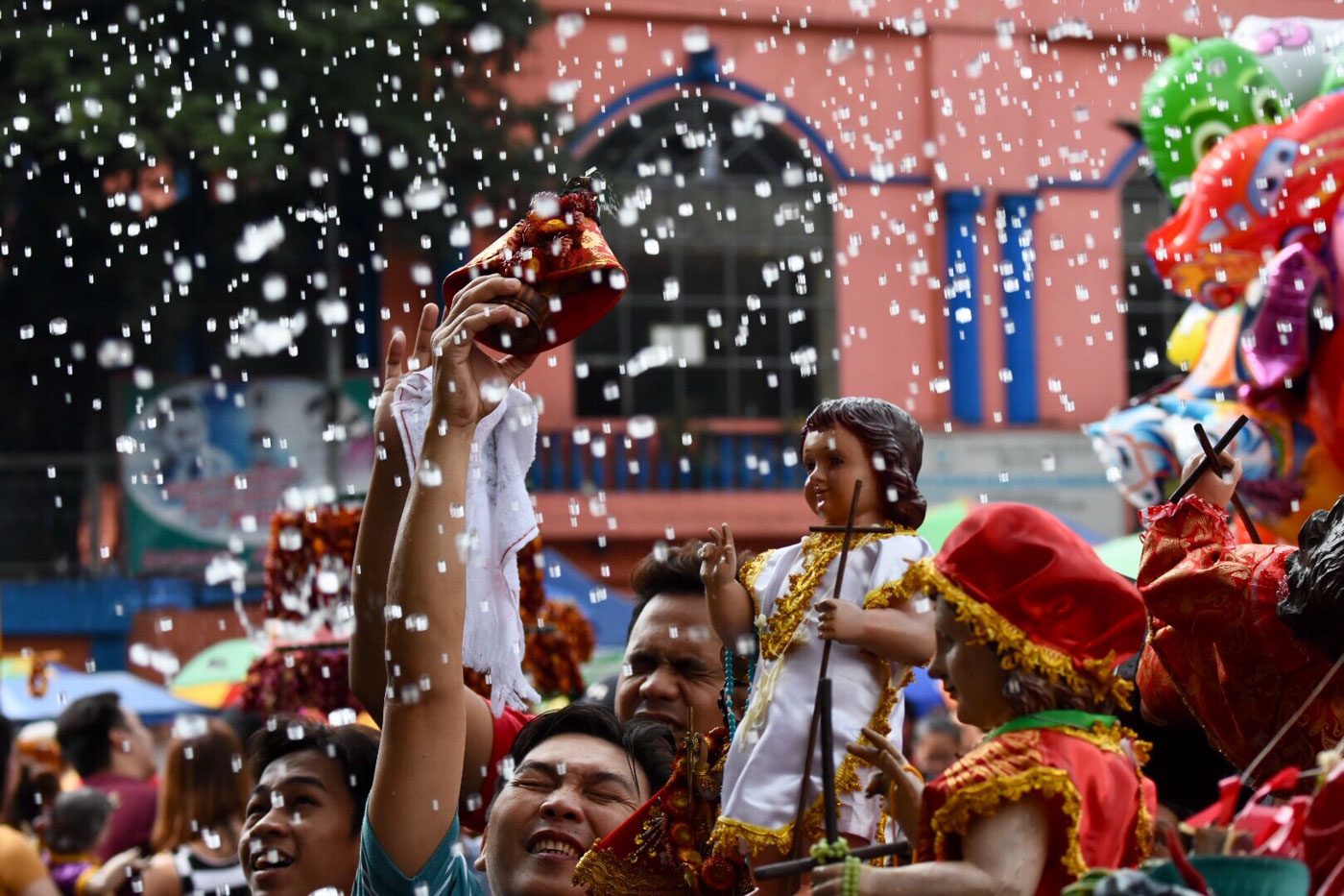 POPULAR DEVOTION. The Santo Niño is the oldest symbol of the Christian faith in the Philippines, says Manila Archbishop Luis Antonio Cardinal Tagle. Photo by Angie de Silva/Rappler  