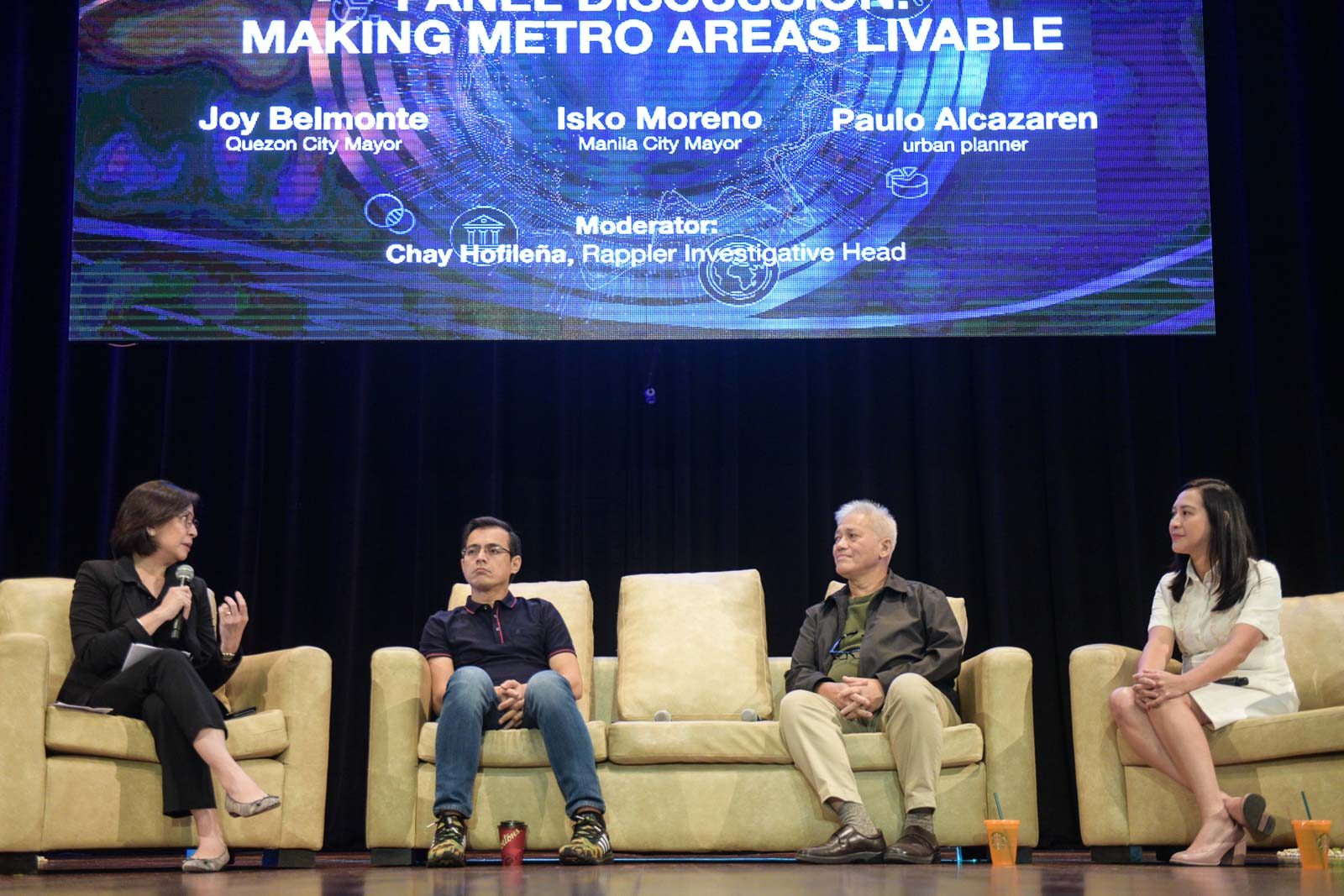 LIFE IN THE METRO: Manila Mayor Isko Moreno (second from left) and Quezon City Mayor Joy Belmonte (right) talk about how to make Metro Manila more livable at the 2019 Social Good Summit on Saturday, September 21. Photo by LeAnne Jazul/Rappler
   