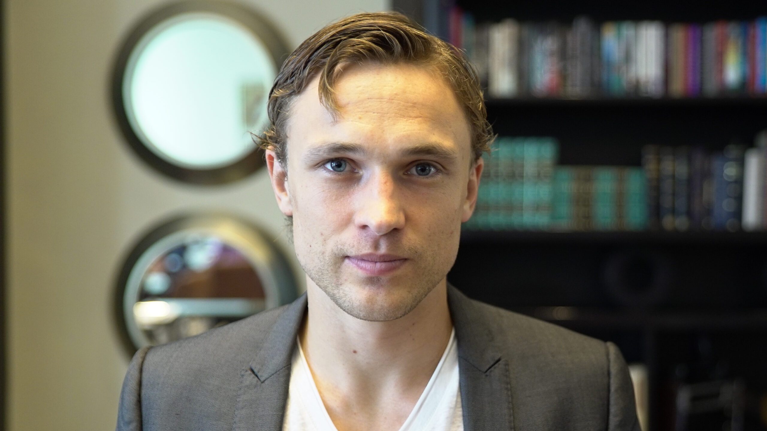 WATCH: William Moseley on crowdfunding and ‘Carrie Pilby’