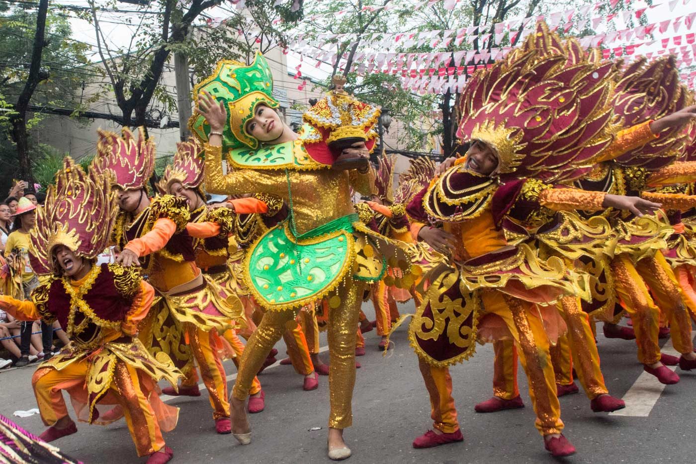 FEAST OF THE CHILD. Dancers show their moves during the annual Sinulog festival in Cebu 