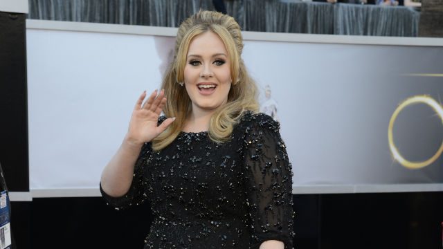 Adele album smashing sales records
