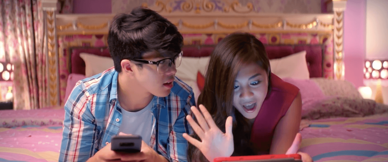 IN LOVE WITH A FRIEND. Noah (Elmo Magalona) is unsure how to express his feelings for Chantel. 