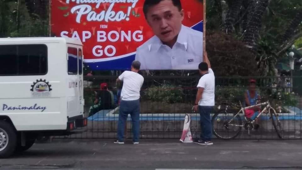 Negros Occidental city takes down Bong Go tarpaulin