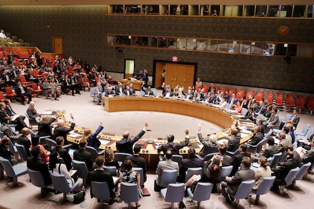 UN endorses Iran deal, paves way to lift sanctions