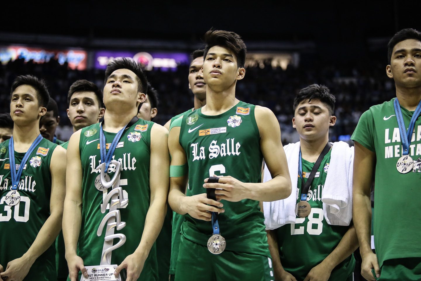 1ST RUNNER-UPS. The DLSU Green Archers settle for the runners-up honors this Season 80. Photo by Josh Albelda/Rappler  