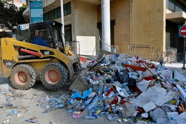 Lebanon’s trash protesters turn up heat on government