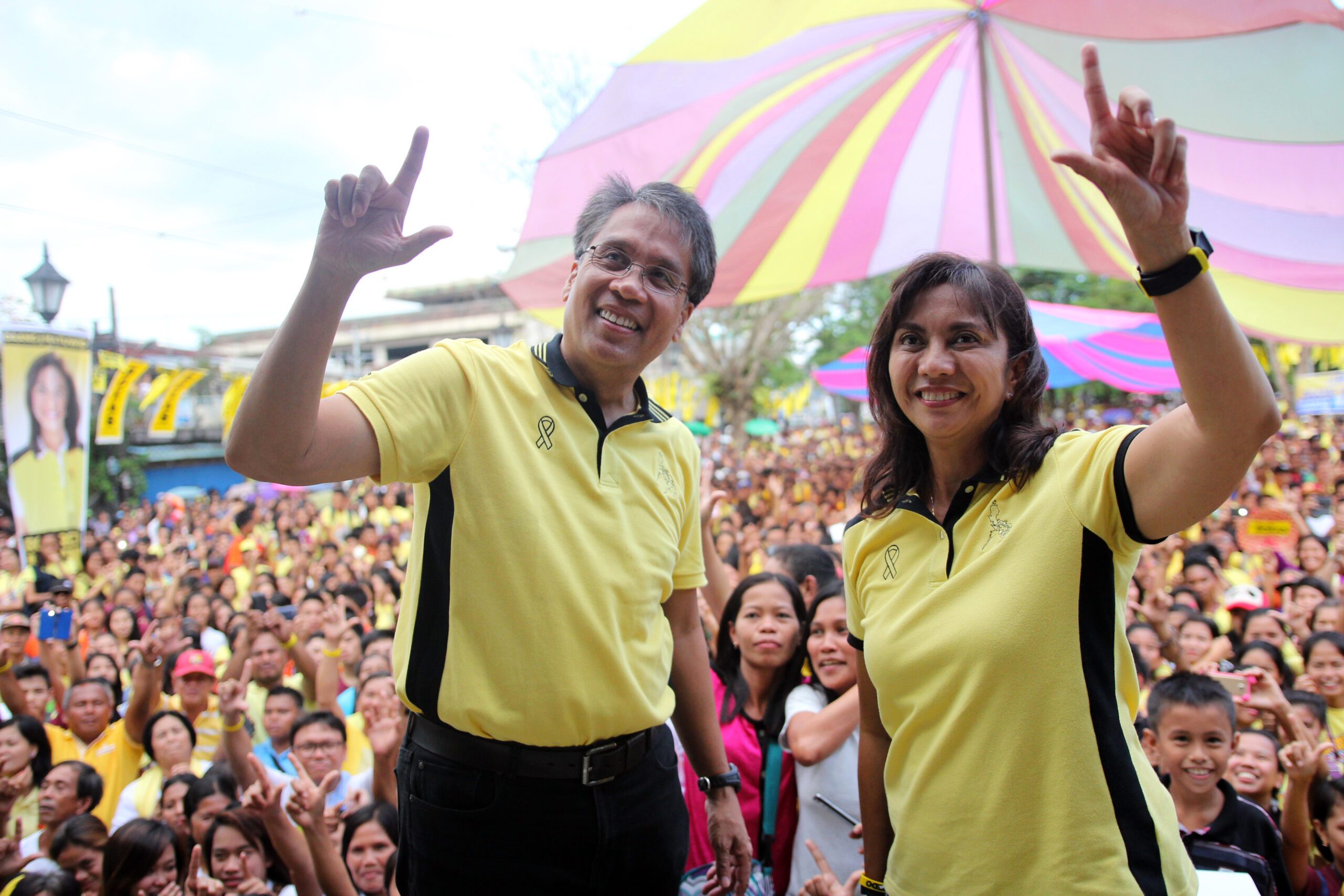 LP to drop Robredo for VP? Not true, says coalition