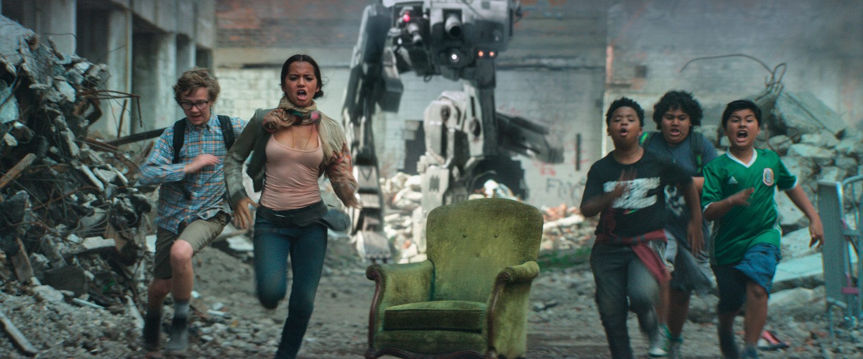 Isabela Moner plays Izabella in 'Transformers: The Last Knight.' Photo courtesy of Columbia Pictures 