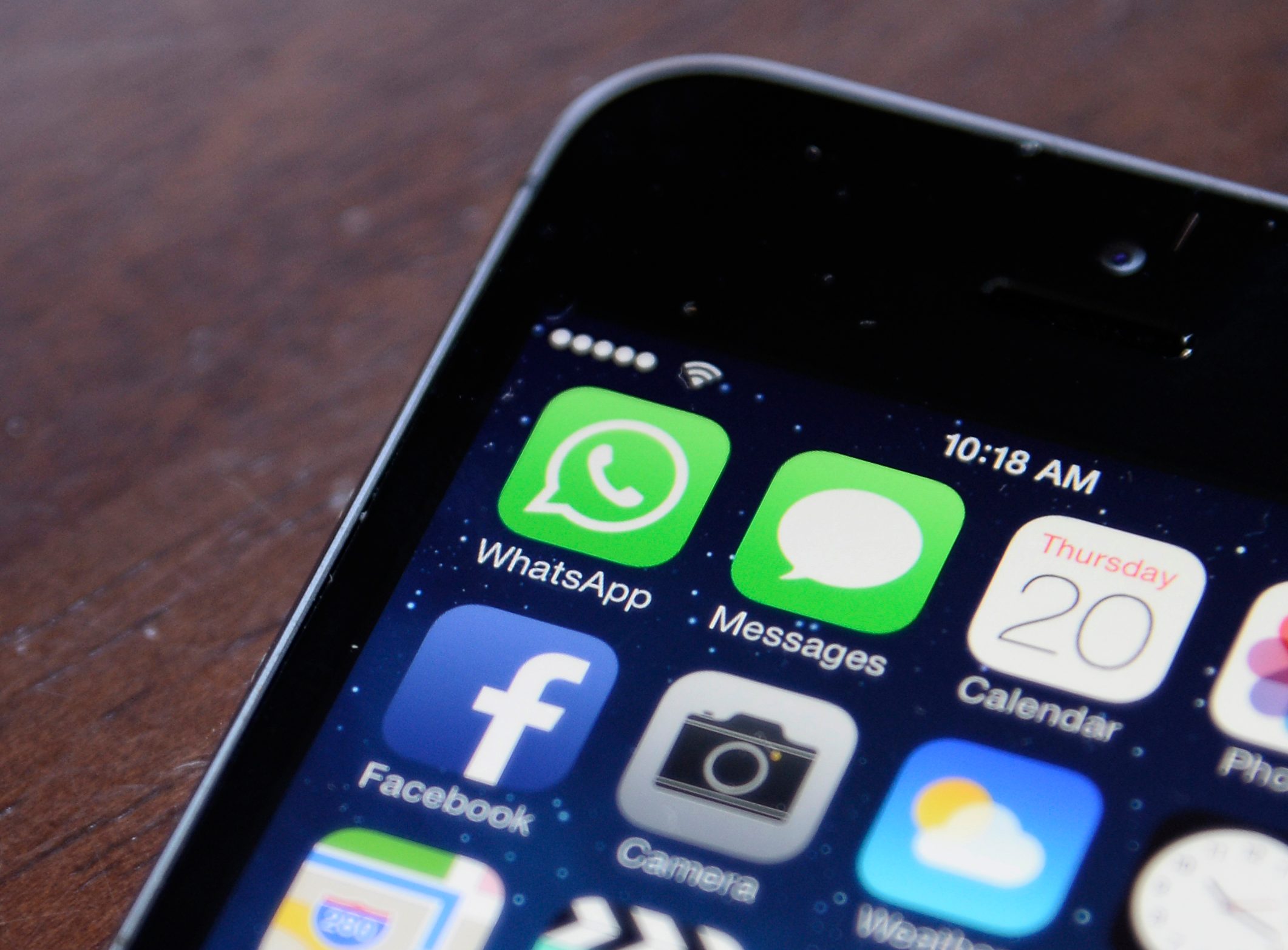 Whatsapp to end support for older mobile operating systems