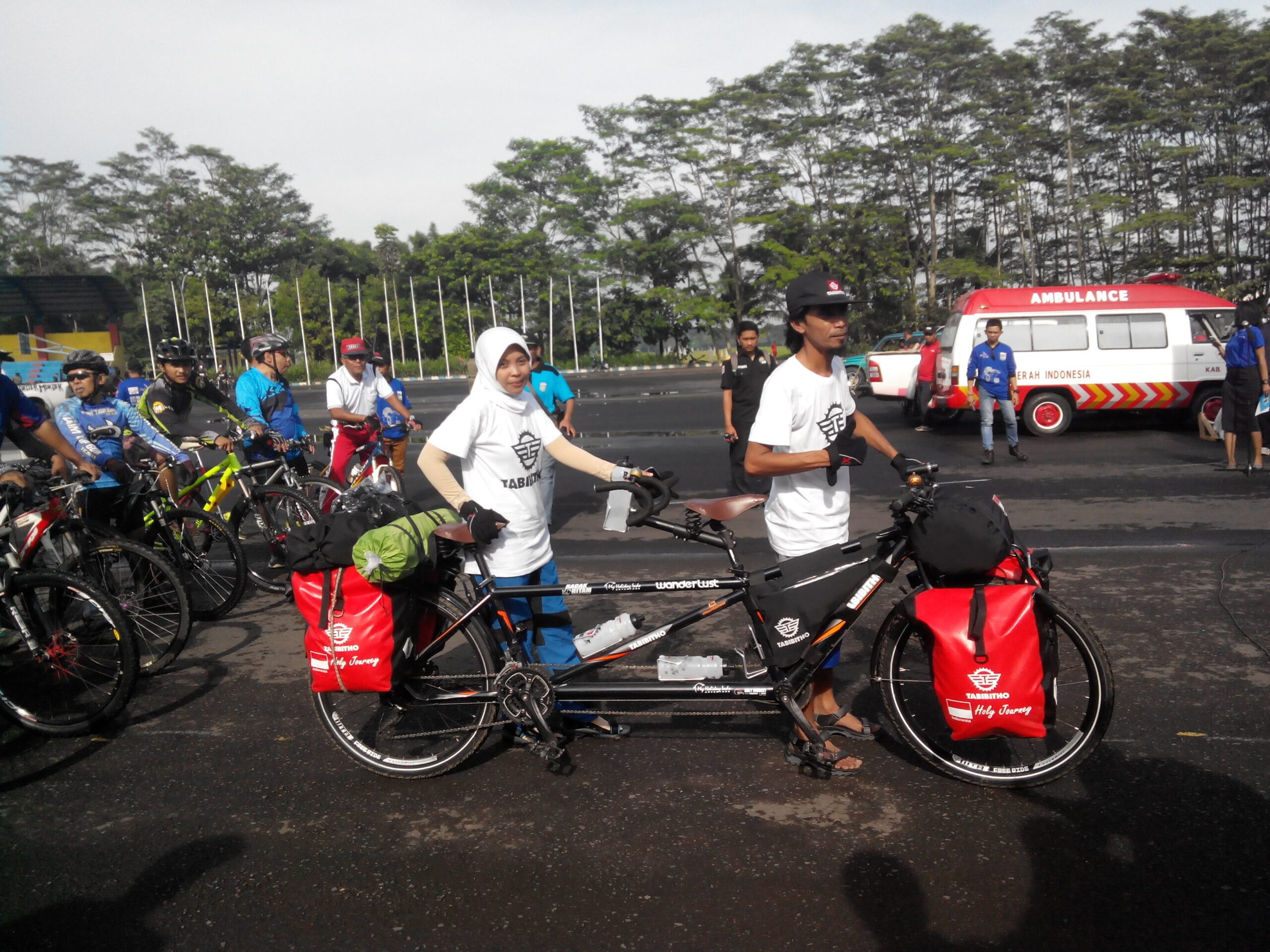 Suami istri asal Malang keliling dunia naik sepeda bawa pesan perdamaian