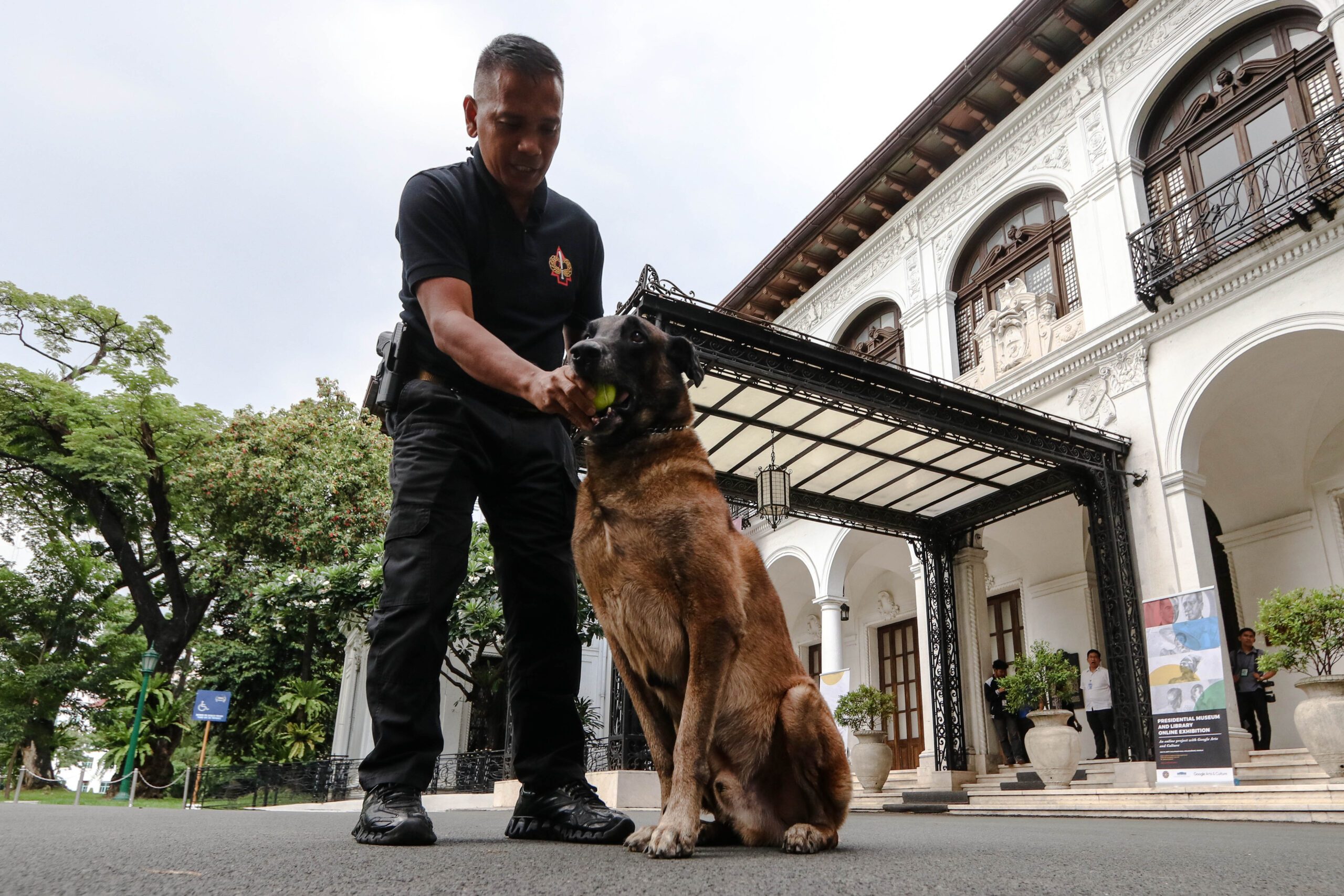 PSG gets more bomb-sniffing dogs to protect Duterte