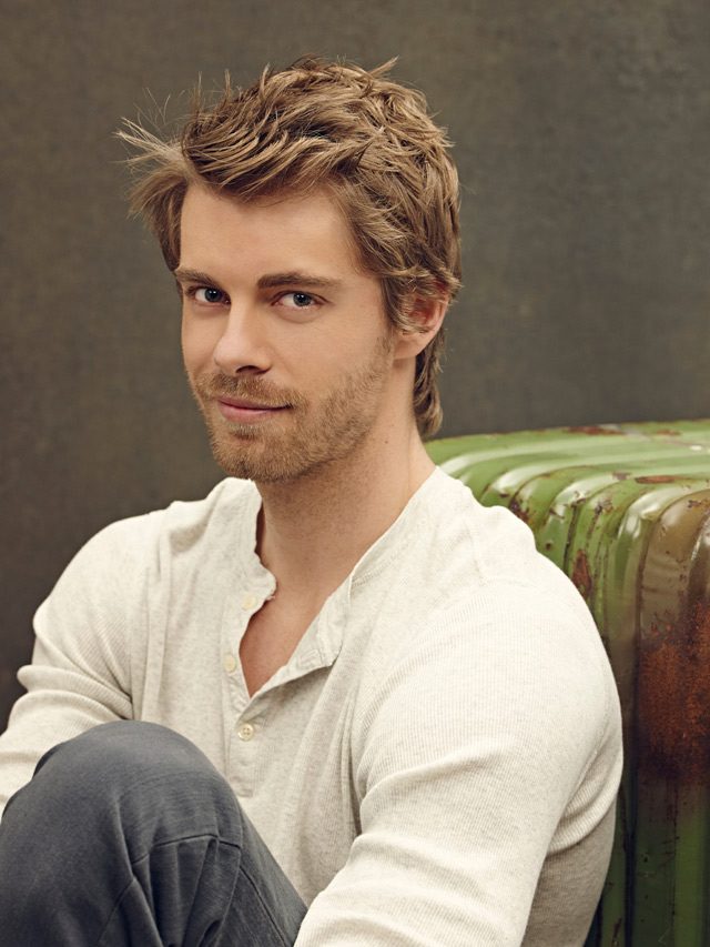 8 things to know about Luke Mitchell of ‘The Tomorrow People’