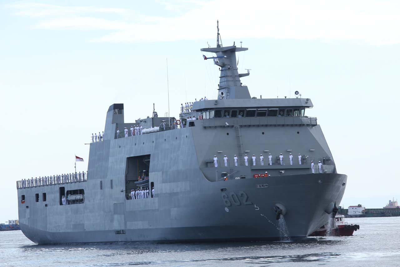 BRP Davao Del Sur, PH Navy’s latest ship, arrives in Manila