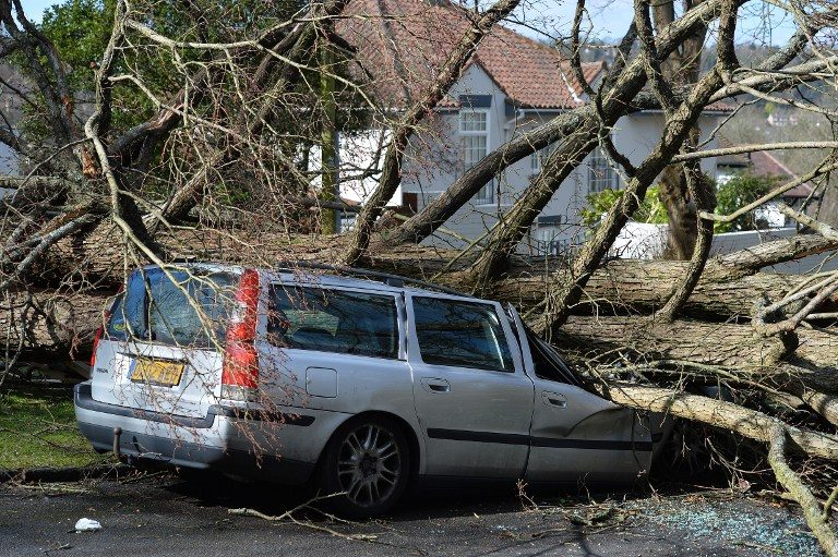 Powerful winds bring outages, traffic chaos to western Europe