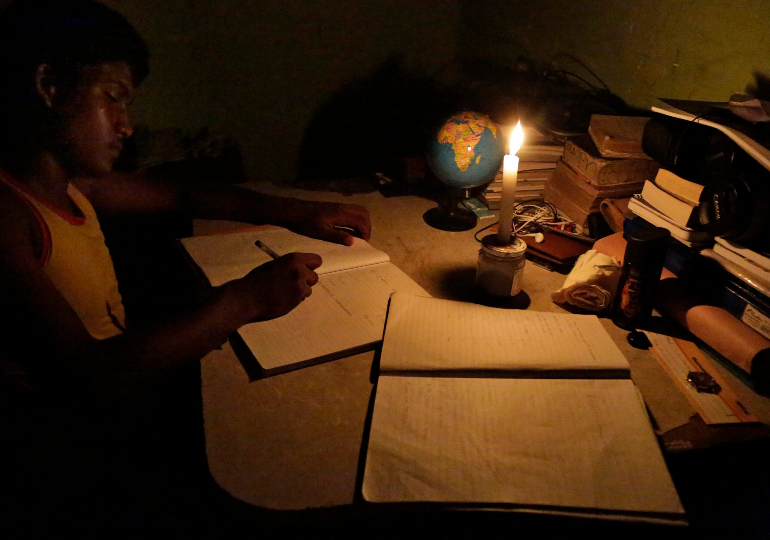 Sri Lanka suffers worst blackout in 20 years
