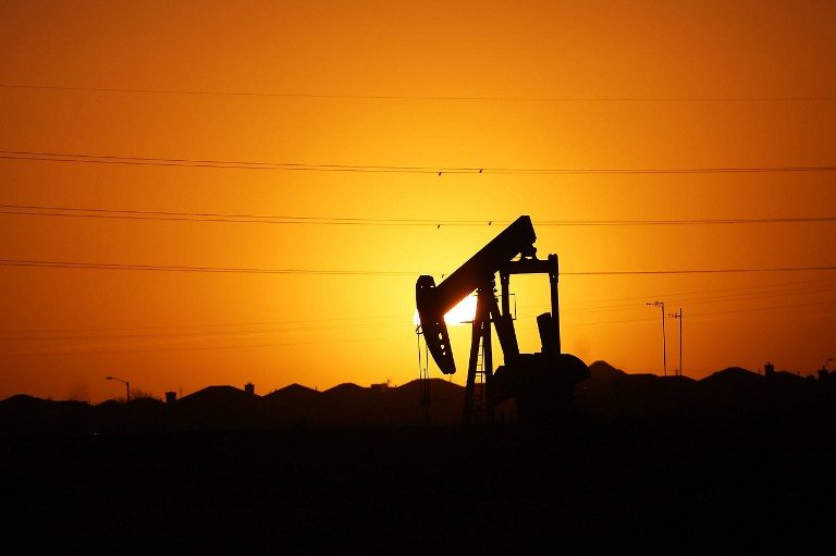 Fossil fuel reserves would crush climate goals – report