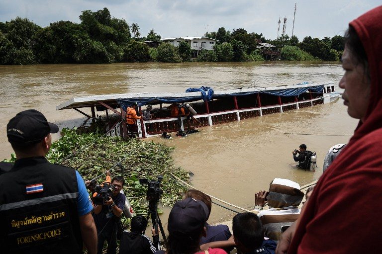 Thais search for missing as 15 die in pilgrim boat accident