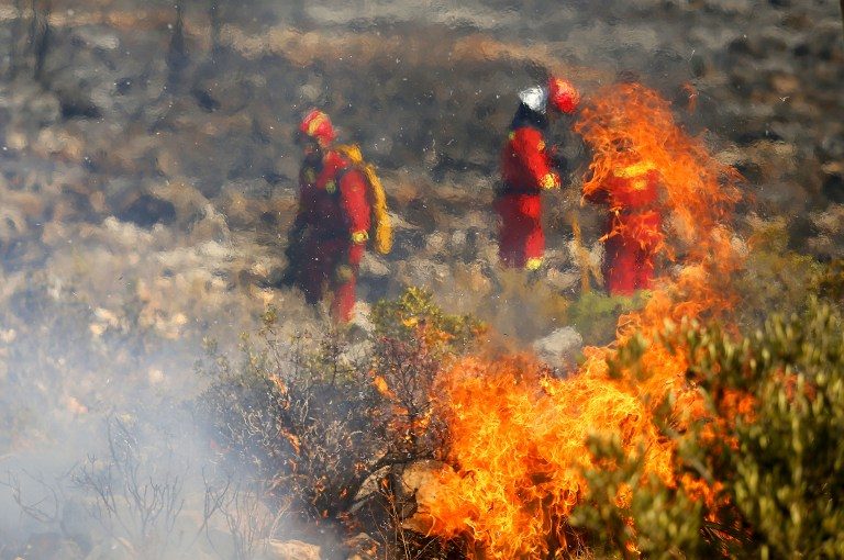 1,400 flee wildfire on Spain’s Costa Blanca