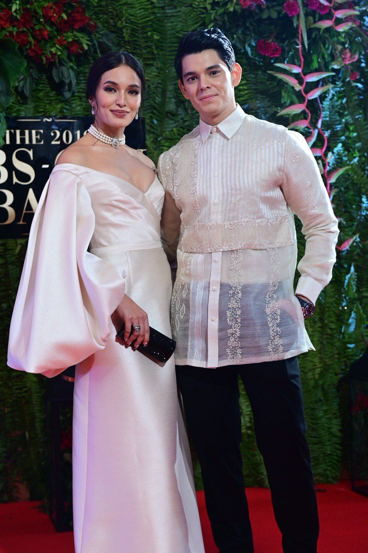 RED CARPET. The couple attend the ABS CBN Ball 2019. File photo by Alecs Ongcal/Rappler 