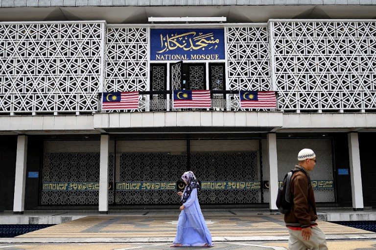 Malaysian sultans in rare intervention on intolerance