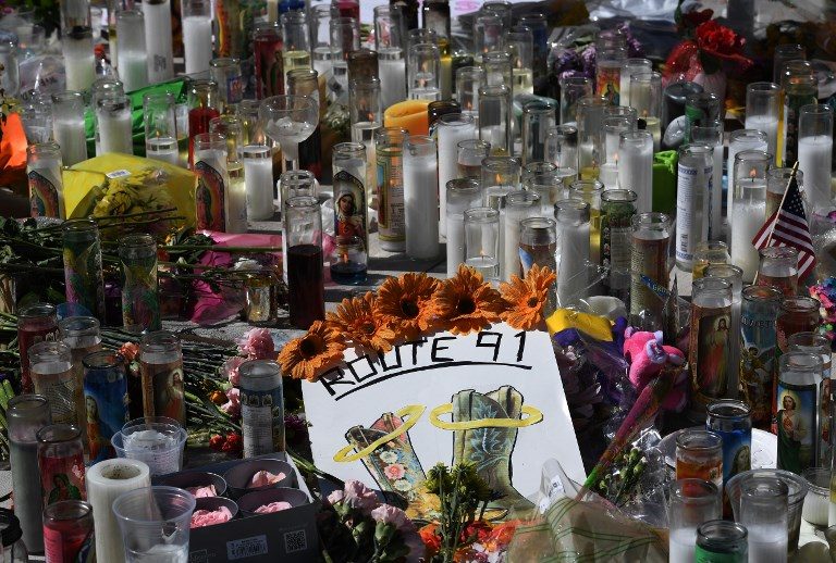 U.S. mourns Vegas massacre victims as shooter motive sought