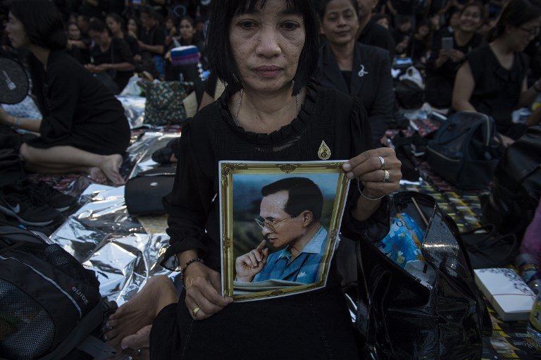 Thais bid final goodbye to beloved King Bhumibol