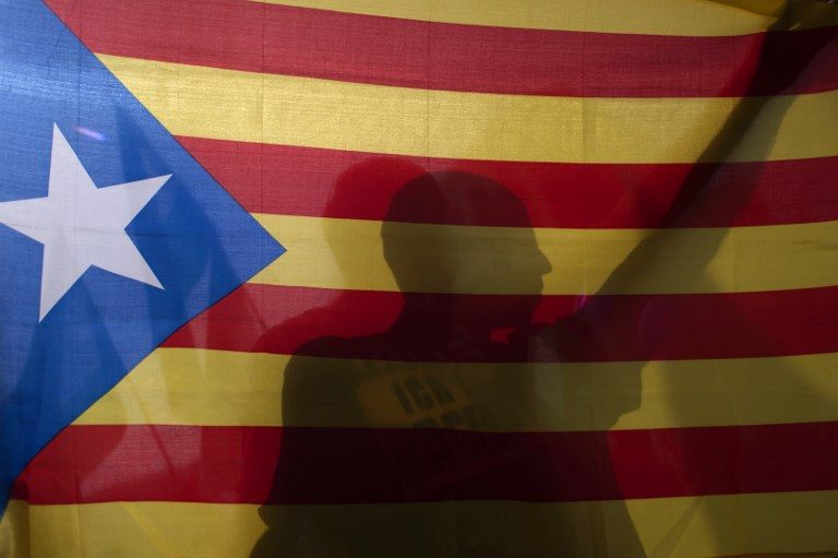 Spain rejects mediation as Catalans plan to declare independence