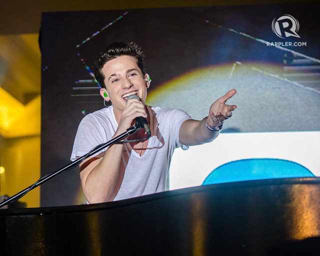 CHARLIE PUTH. Charlie Puth addresses the crowd at his Manila concert. Photo by Stephen Lavoie/Rappler 