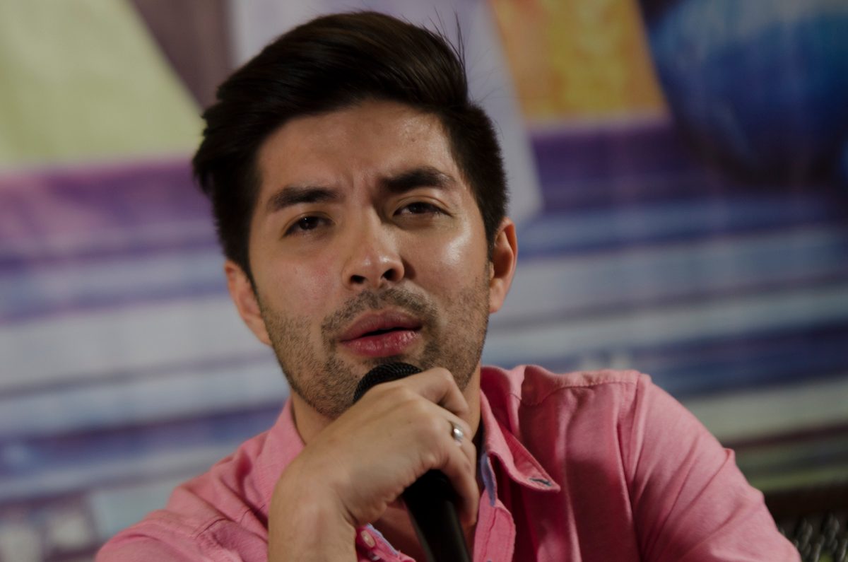 DIFFERENT FROM TRICIA. Screenwriter Eric Cabahug says the character of Joross Gamboa (in photo) is totally different from Paolo Ballesteros' role in 'Die Beautiful' 