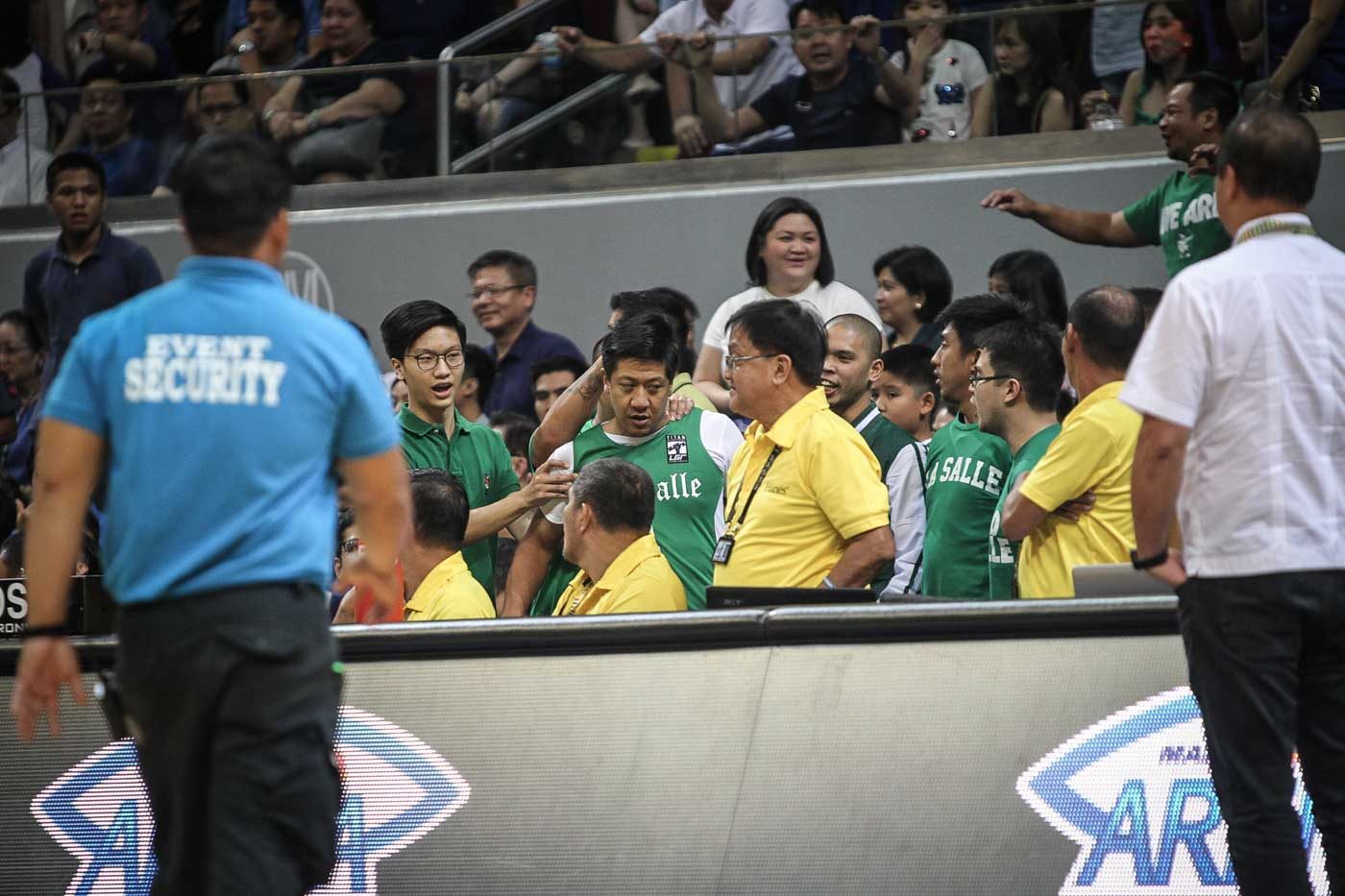 Stir in Ateneo-La Salle game as ex-Batangas vice gov charges bench
