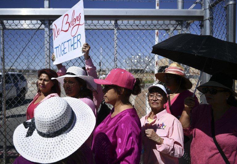 BORDER PROTEST. Activists gather at the gate near the border crossing fence at the Tornillo Port of Entry near El Paso, Texas, June 21, 2018. Photo by Brendan Smialowski/AFP   