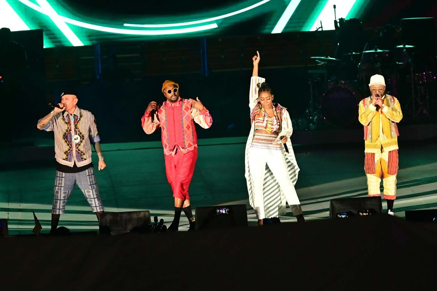 IN PHOTOS: Black Eyed Peas, Arnel Pineda perform at SEA Games 2019 closing