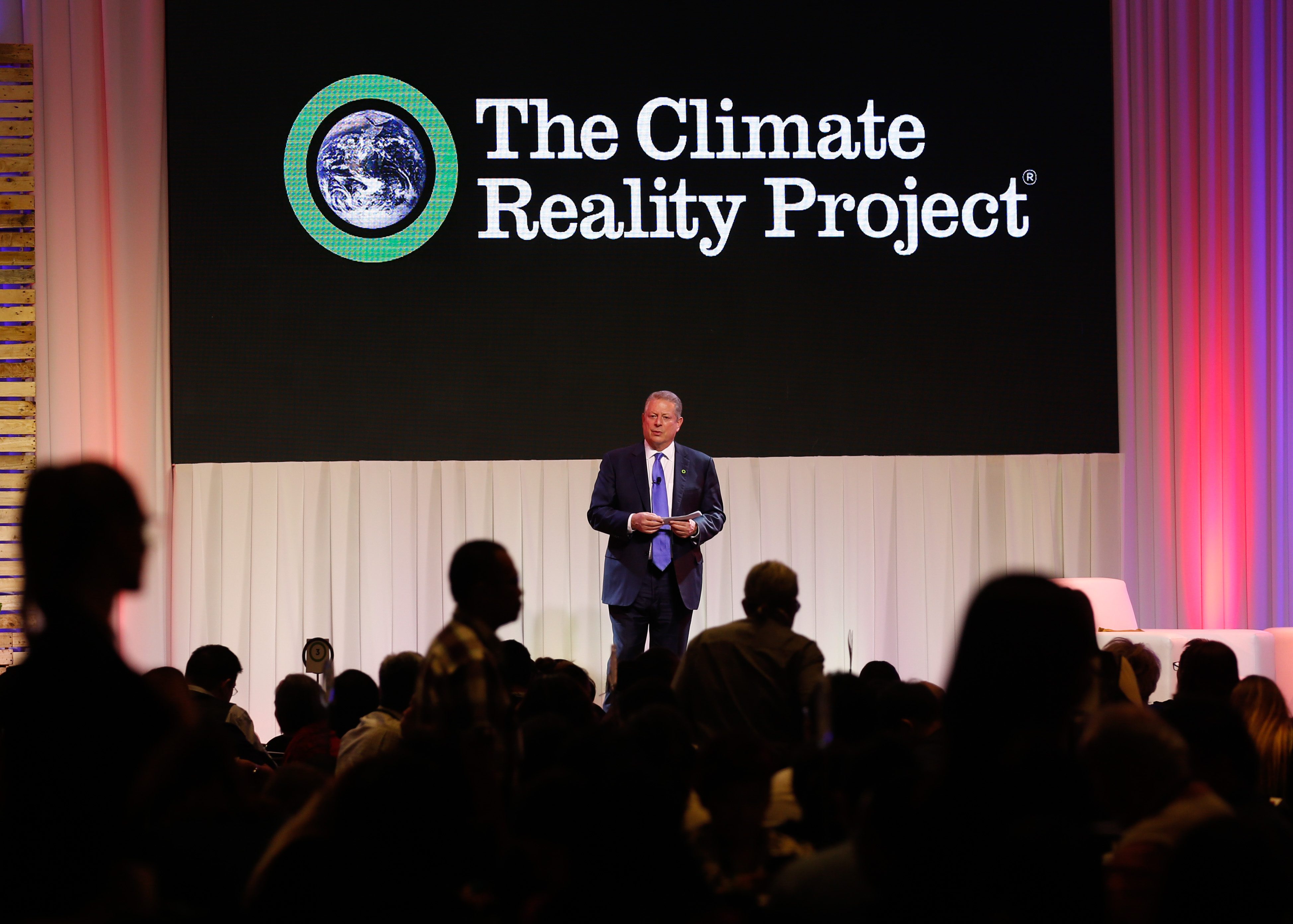 CLIMATE REALITY. Gore hosts the Climate Reality Leadership Corps training attended by about 700 climate advocates from March 14 to 16 in Manila. Photo by Mark Cristino/EPA
 