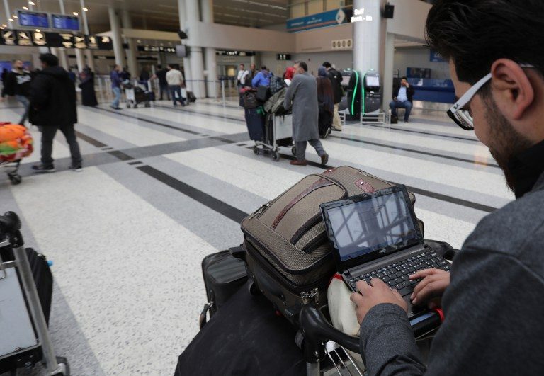 Laptop ban hot topic as airlines meet in Cancun