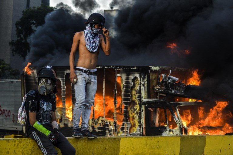 Venezuela protest deaths rise to 72 after two killed