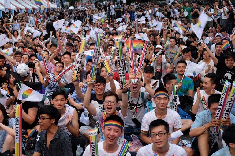 Taiwan top court rules in favor of gay marriage