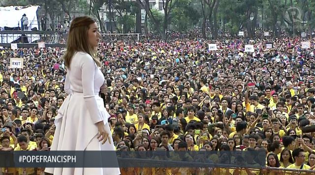 PHOTOS: Angeline, Jed, Jamie perform at Pope Francis UST event