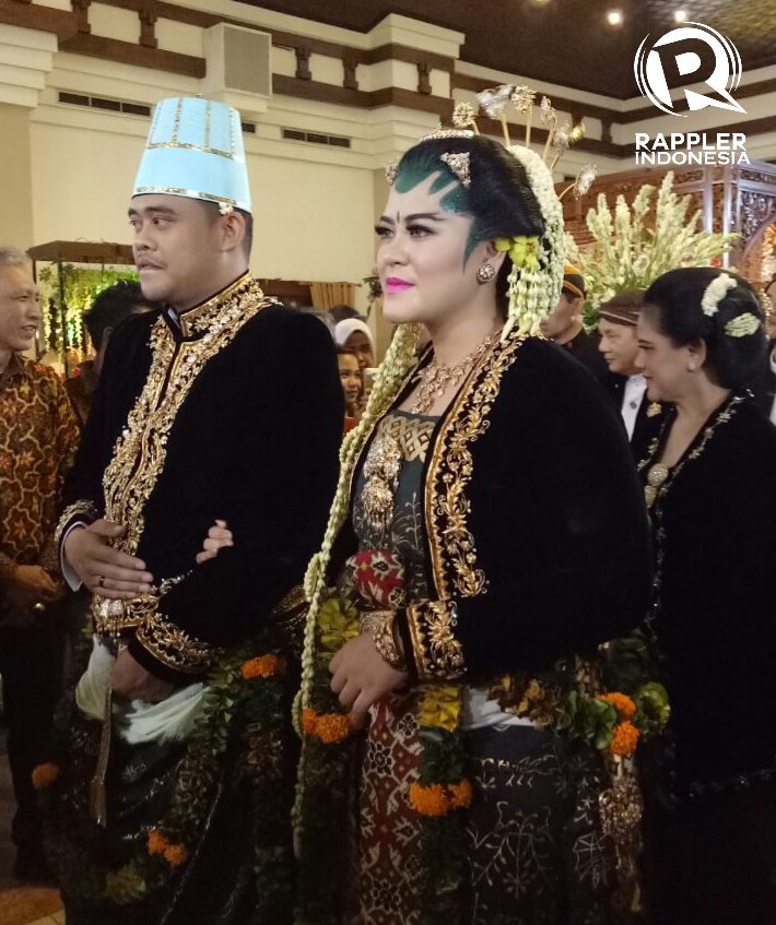 RESEPSI KEDUA. Pasangan pengantin baru Kahiyang Ayu dan Bobby Afif Nasution masuk ke dalam Graha Saba Buana untuk  mengikuti resepsi malam hari pada Rabu, 8 November. Foto: istimewa 