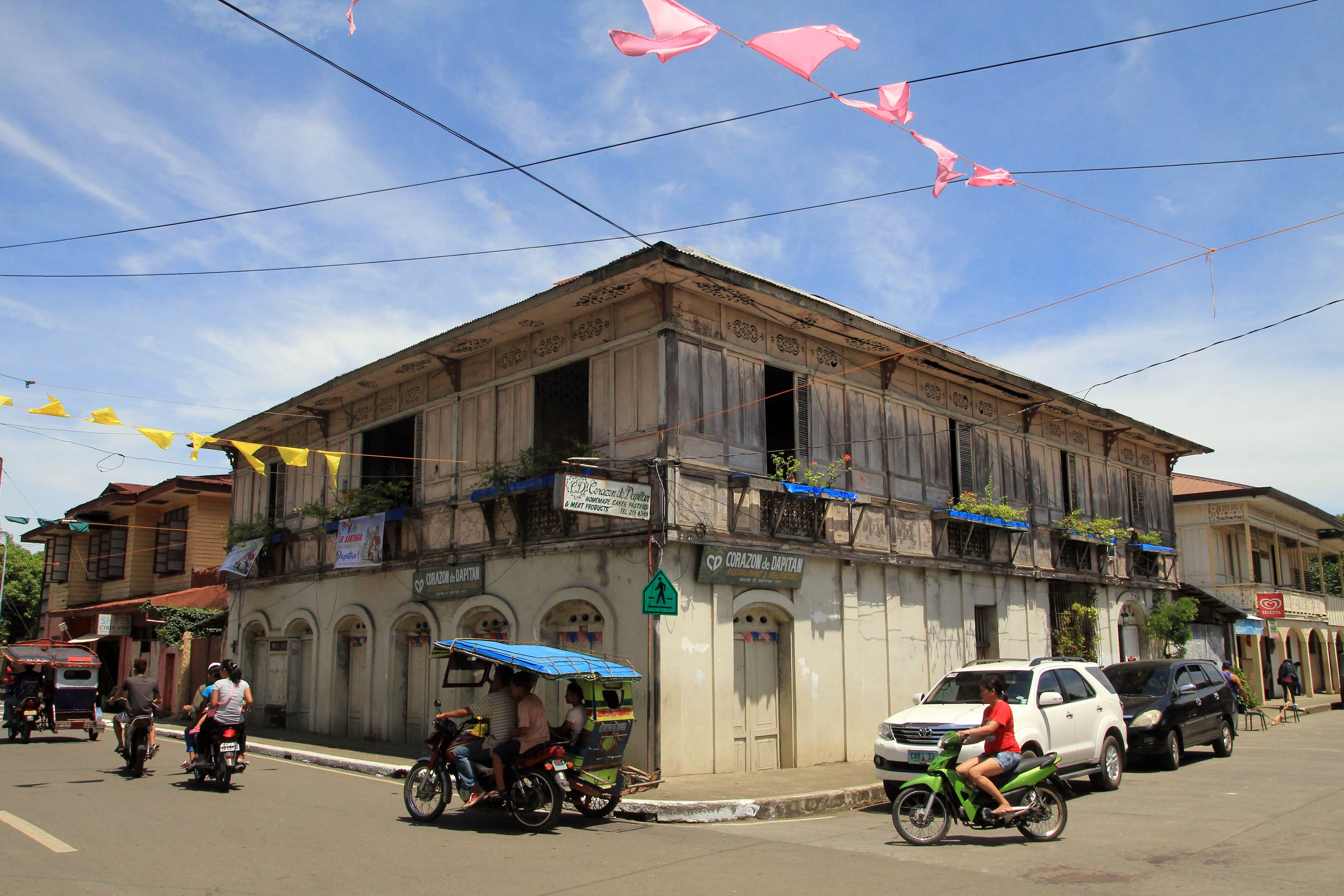 SPANISH ERA HOUSE. One of the 33 heritage structures in Dapitan City that the city government wants to help preserve. 