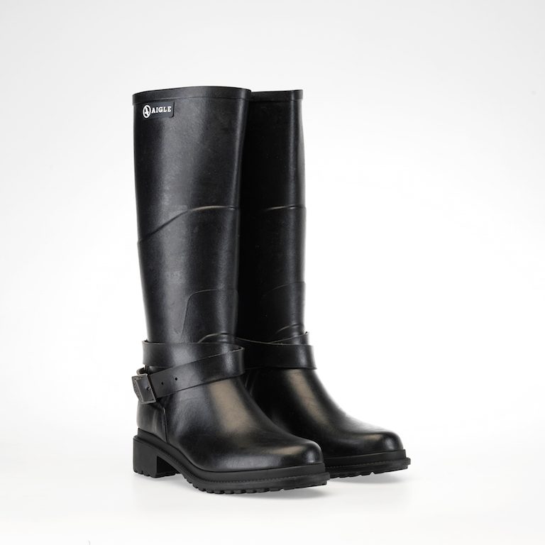 PIONEERS. Rain-ready rubber boots are the French brand's specialty. 