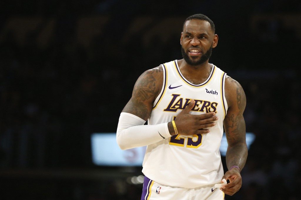 LeBron backs off ‘no play’ threat over fan-free games