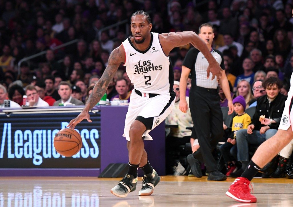 TOP TWO. Kawhi Leonard and the Clippers stay within striking distance of West Conference leader Lakers. Photo by Jayne Kamin-Oncea/Getty Images/AFP  