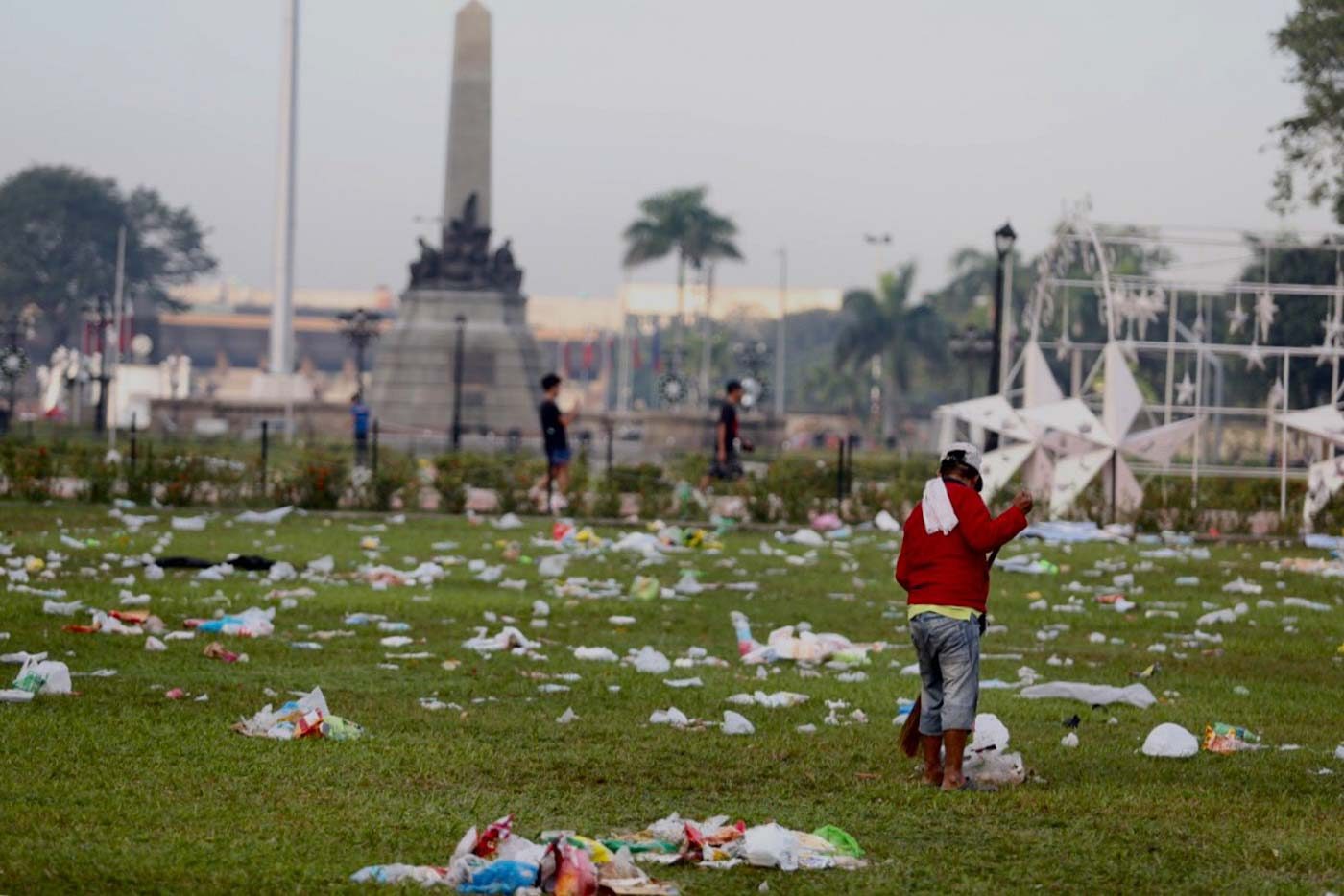 After trash litters Luneta, watchdog asks: Keep parks clean