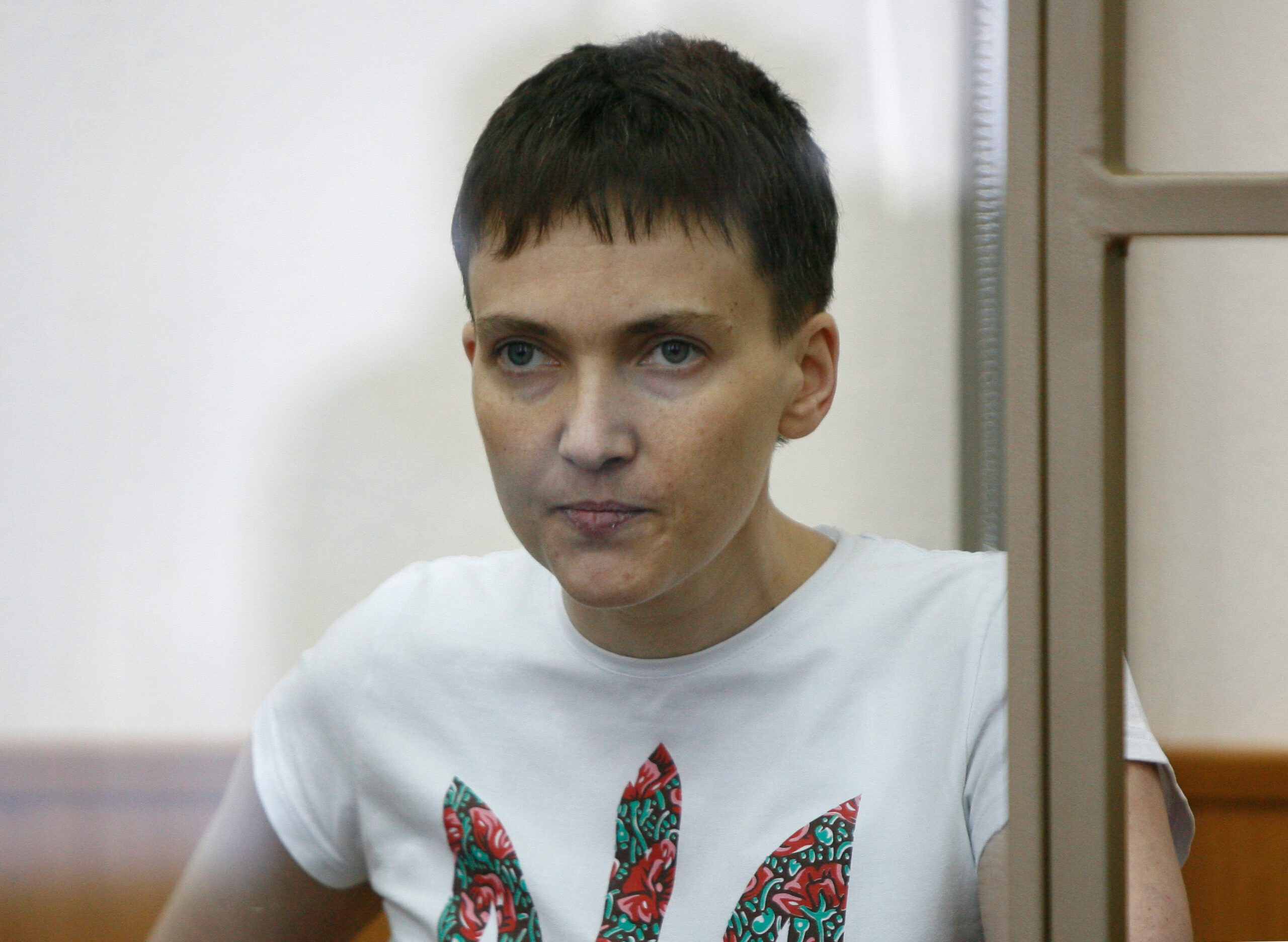 Ukraine pilot Savchenko starts refusing all food and liquids