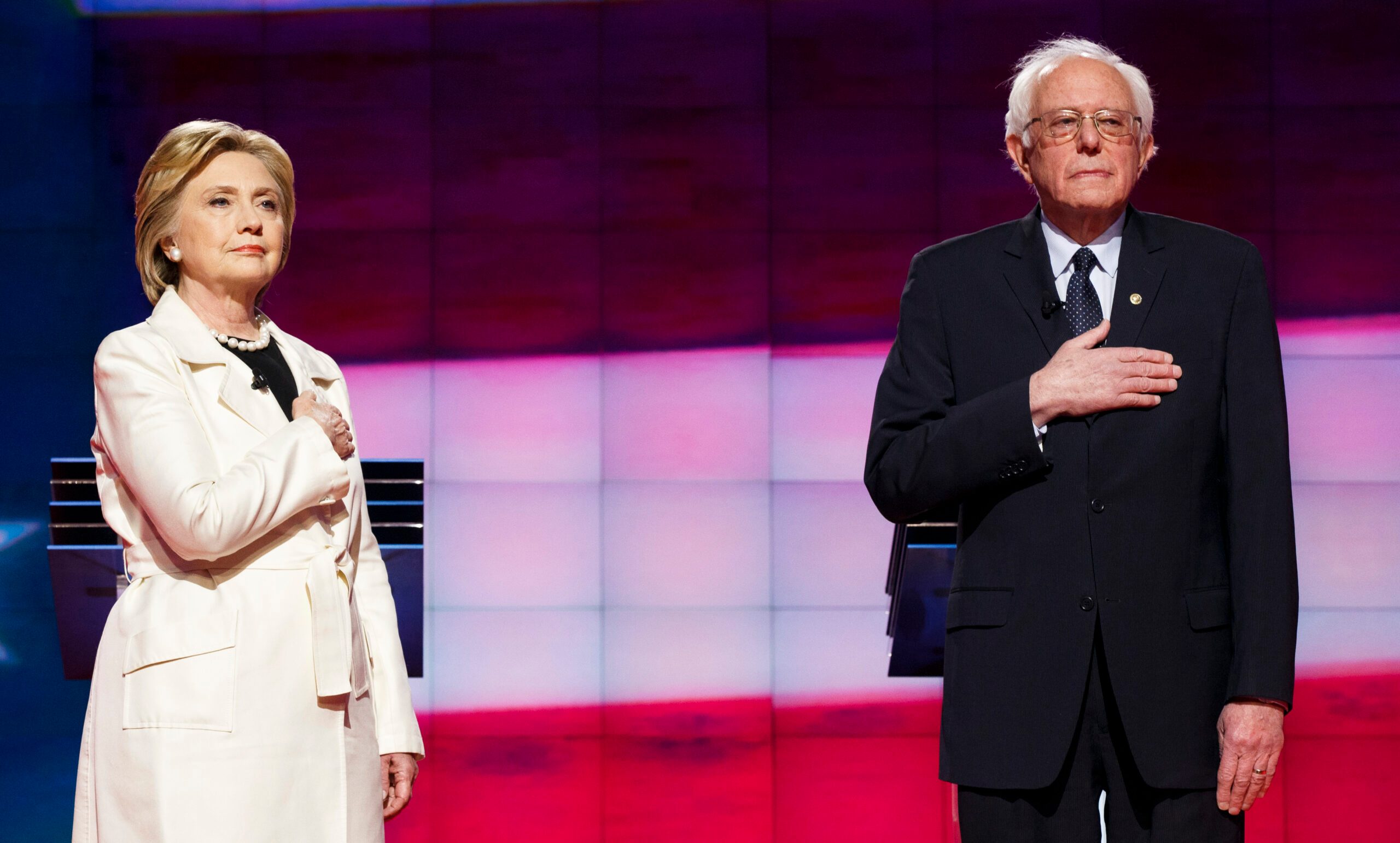 Clinton, Sanders trade blows in crunch Brooklyn debate