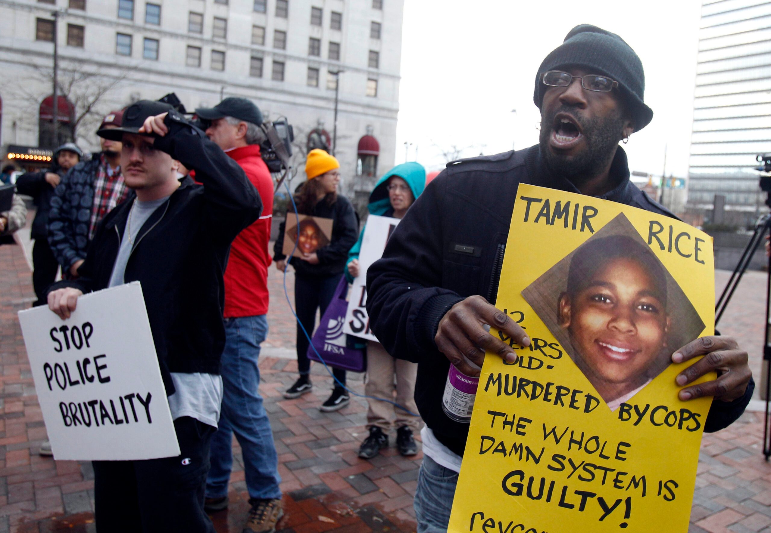 Cleveland to pay $6M to family of black boy shot dead by police