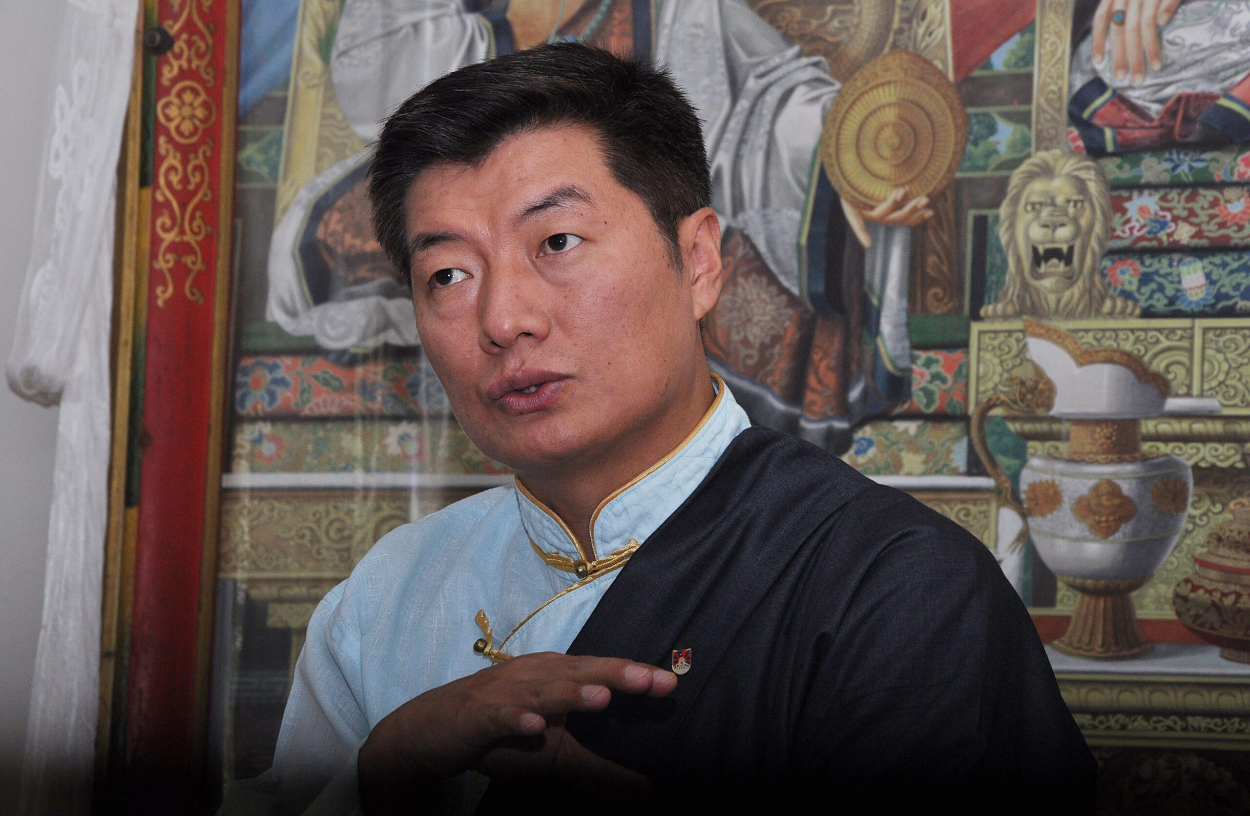 Exiled Tibetans reelect Lobsang Sangay as leader