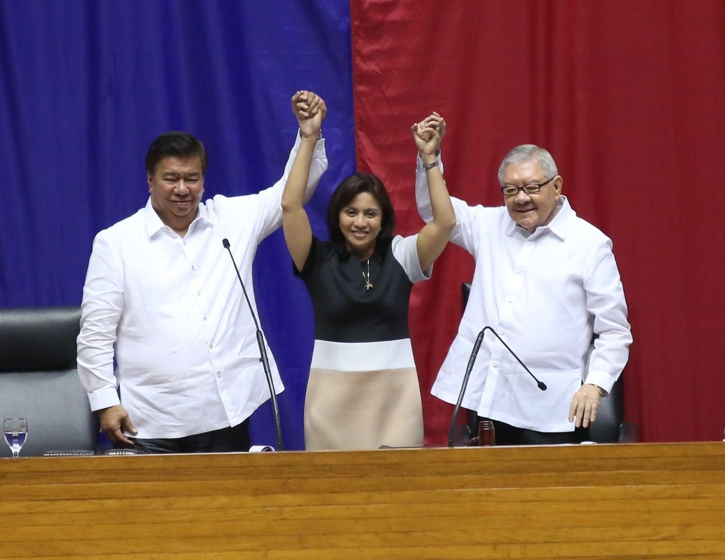 Federalism can’t cut short VP Robredo term – experts