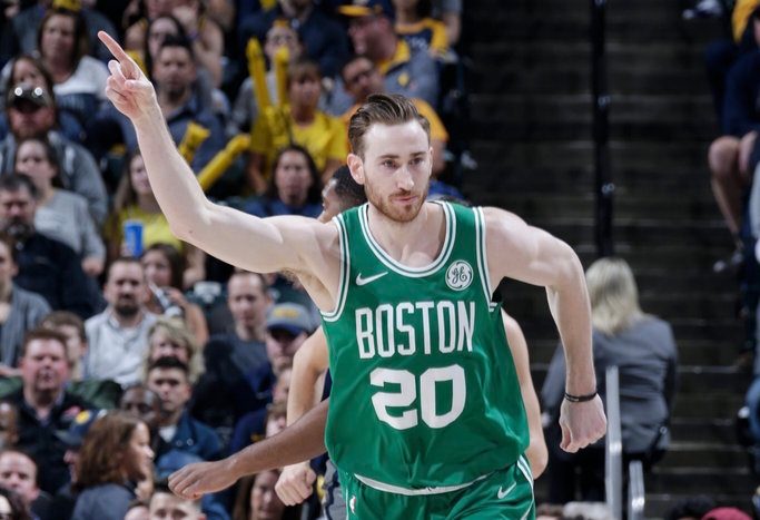 Celtics blow out Pacers for 4th seed, homecourt edge